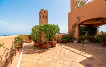 Resale - Apartment - Middle Floor Apartment - Marbella - Nueva Andalucia