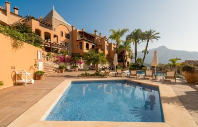 Resale - Apartment - Middle Floor Apartment - Marbella - Nueva Andalucia