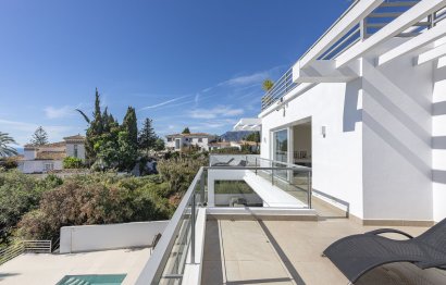 Resale - House - Detached Villa - Marbella - El Rosario