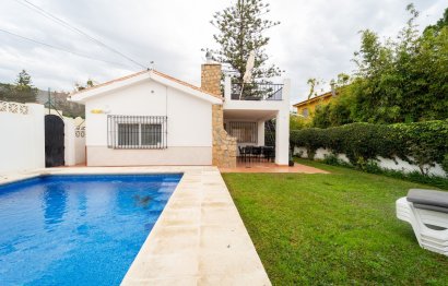 Resale - House - Detached Villa - Fuengirola - Fuengirola Centro