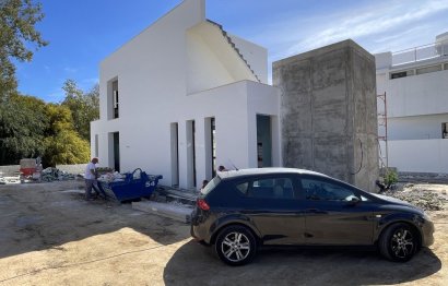 Reventa - House - Detached Villa - Estepona - Atalaya