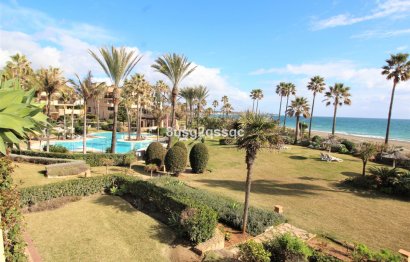 Resale - Apartment - Middle Floor Apartment - Estepona - Costalita