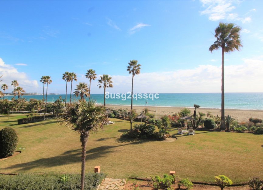 Resale - Apartment - Middle Floor Apartment - Estepona - Costalita