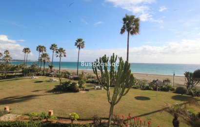 Resale - Apartment - Middle Floor Apartment - Estepona - Costalita