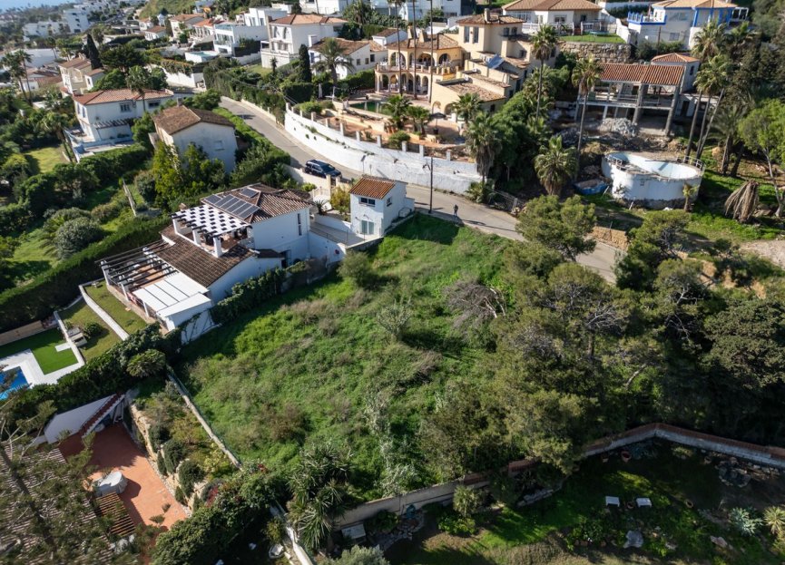 Resale - Plot - Residential Plot - Estepona - Estepona Centro