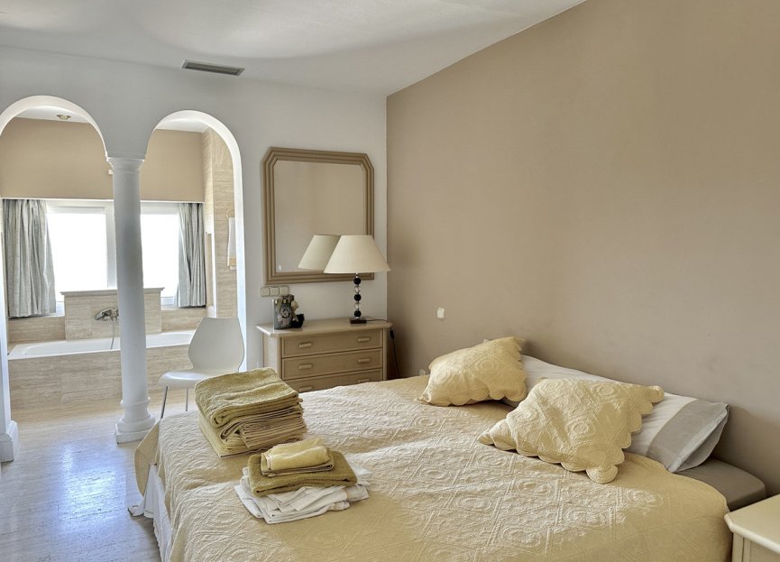 Reventa - Apartment - Penthouse - Estepona - Estepona Centro