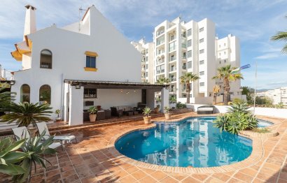 Resale - House - Townhouse - Estepona - Estepona Centro