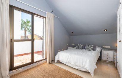 Resale - House - Townhouse - Estepona - Estepona Centro