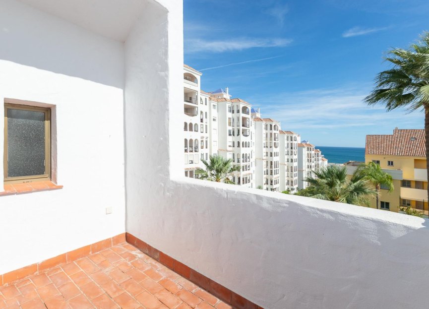 Resale - House - Townhouse - Estepona - Estepona Centro