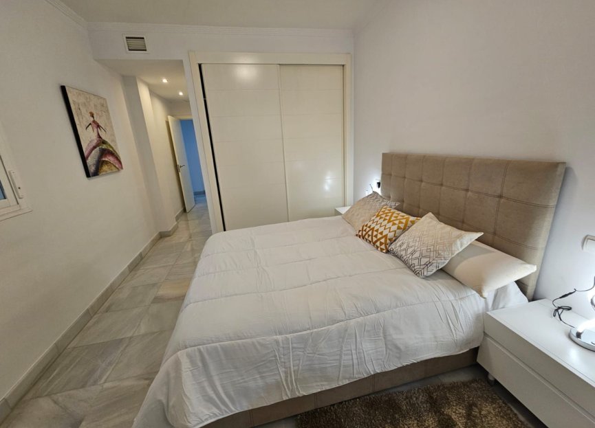 Reventa - Apartment - Middle Floor Apartment - Estepona - Estepona Centro