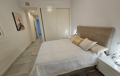 Reventa - Apartment - Middle Floor Apartment - Estepona - Estepona Centro