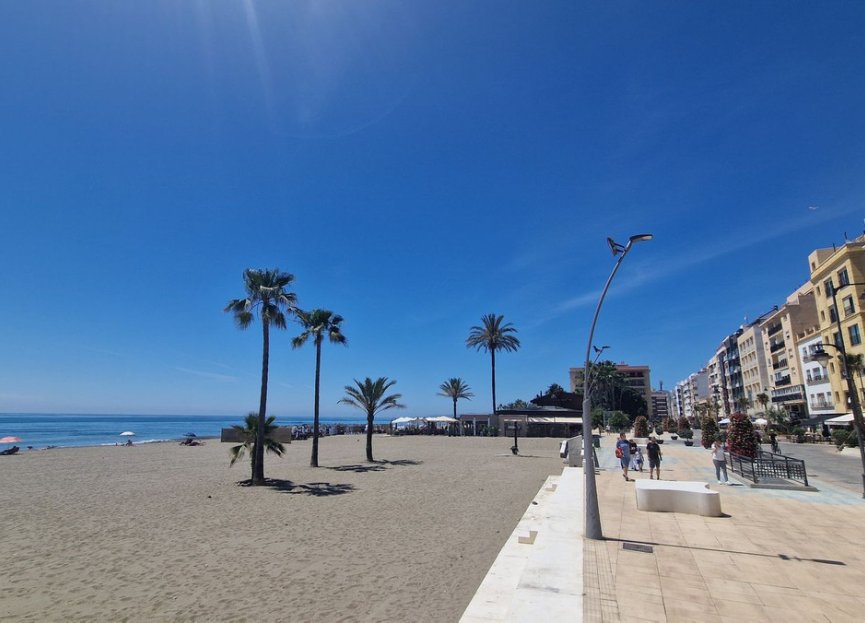 Reventa - Apartment - Middle Floor Apartment - Estepona - Estepona Centro