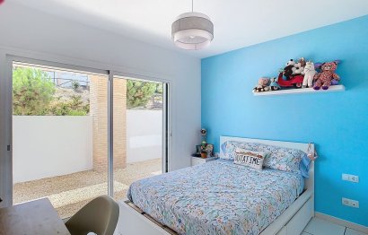 Resale - House - Detached Villa - Benalmádena - Benalmadena Centro