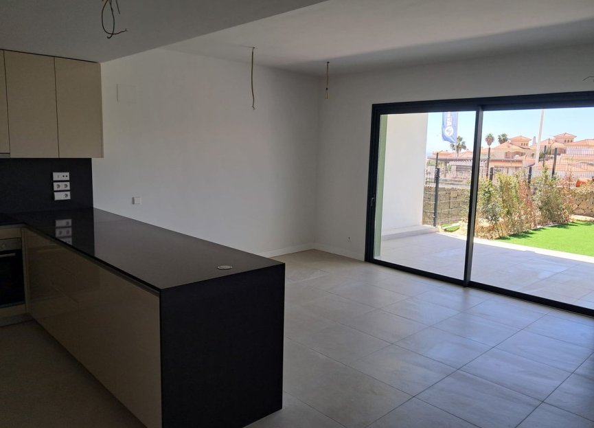 Resale - Apartment - Ground Floor Apartment - Mijas - La Cala De Mijas