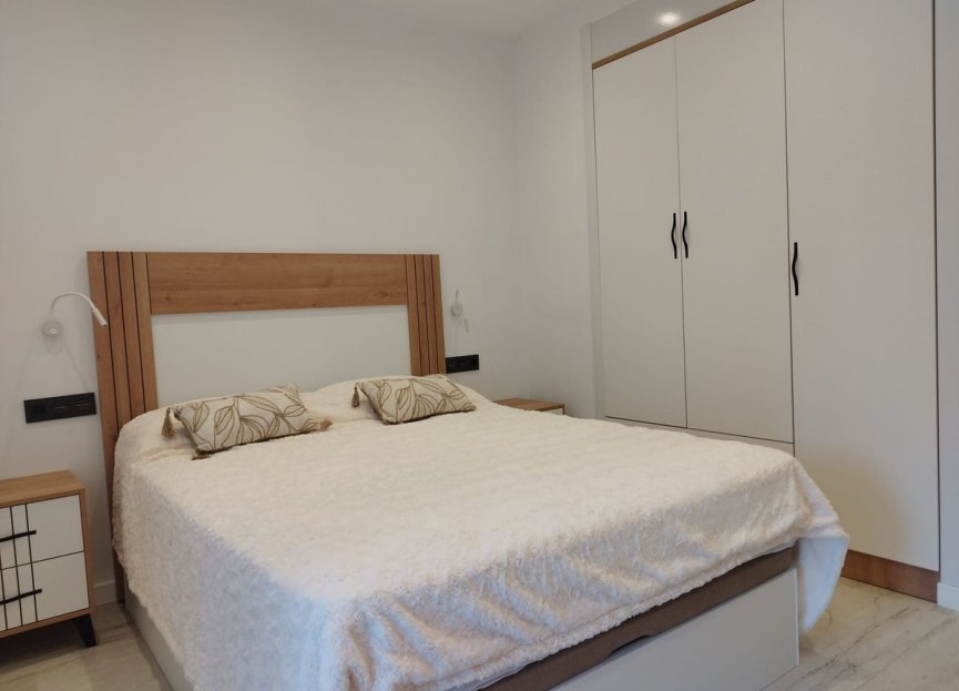 Resale - Apartment - Middle Floor Apartment - Fuengirola - Fuengirola Centro