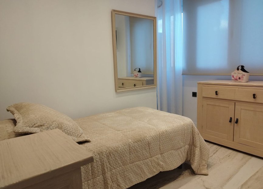 Resale - Apartment - Middle Floor Apartment - Fuengirola - Fuengirola Centro