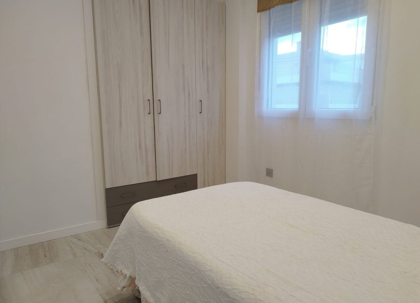 Resale - Apartment - Middle Floor Apartment - Fuengirola - Fuengirola Centro