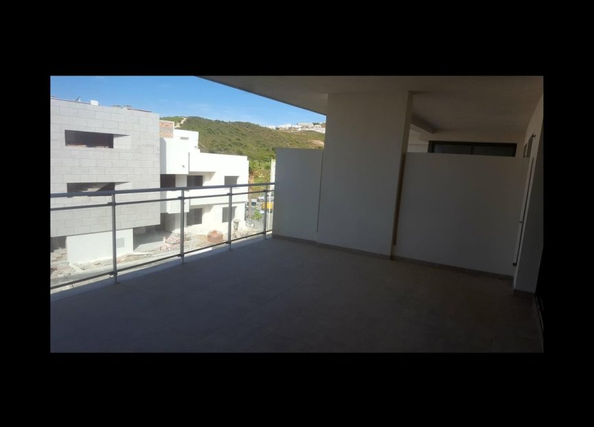 Resale - Apartment - Middle Floor Apartment - Casares - Casares Centro