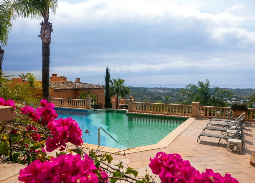 Resale - Apartment - Penthouse - Marbella - Nueva Andalucia