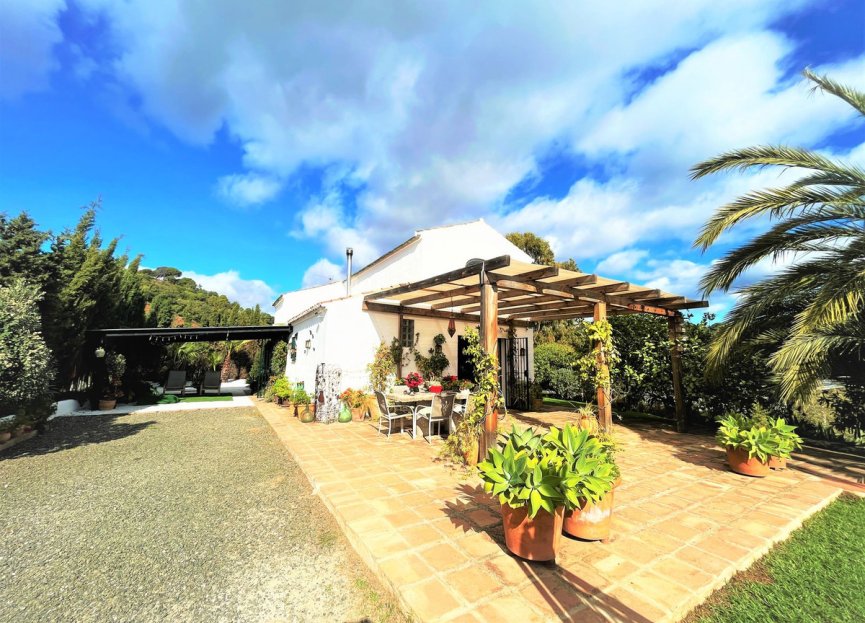 Reventa - House - Detached Villa - Estepona - Estepona Centro