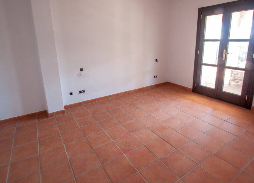 Resale - House - Finca - Cortijo - Casares - Casares Centro