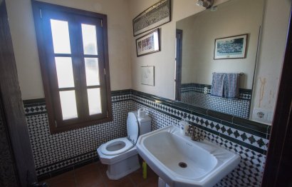 Resale - House - Finca - Cortijo - Casares - Casares Centro