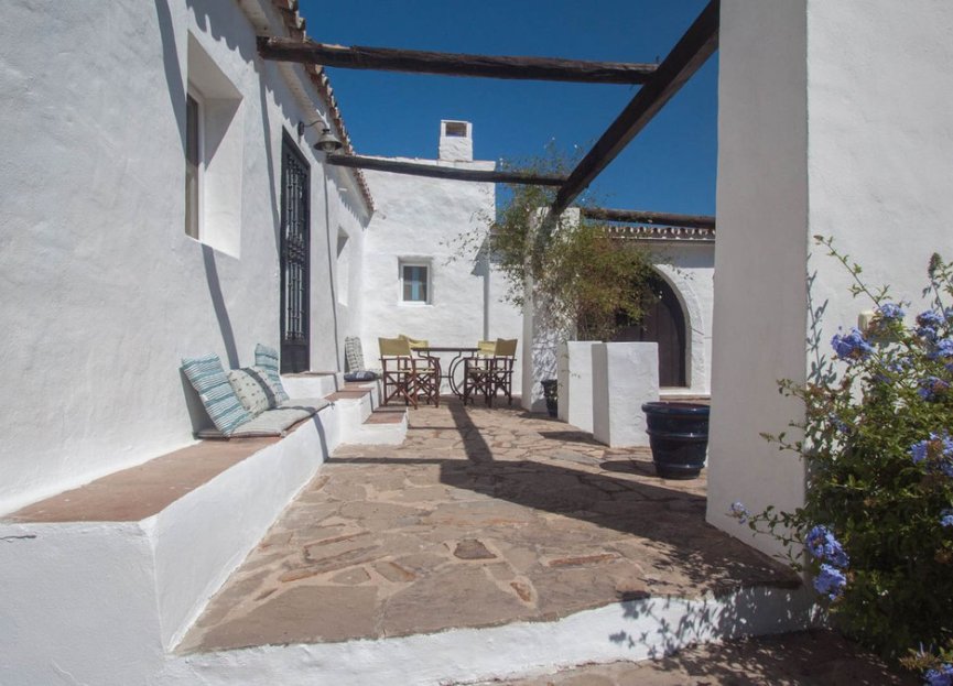 Resale - House - Finca - Cortijo - Casares - Casares Centro