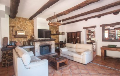 Reventa - House - Finca - Cortijo - Estepona - Estepona Centro