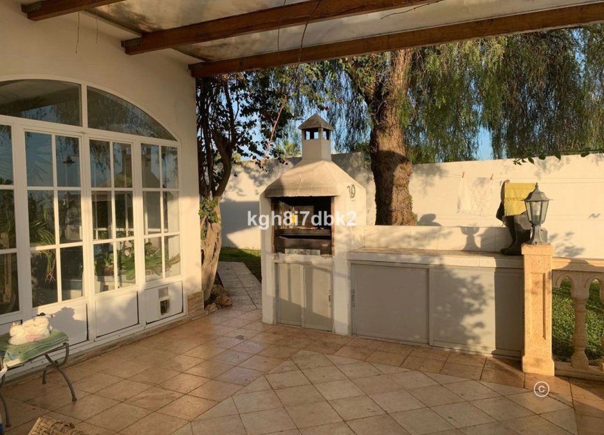 Resale - House - Detached Villa - Mijas - Calahonda