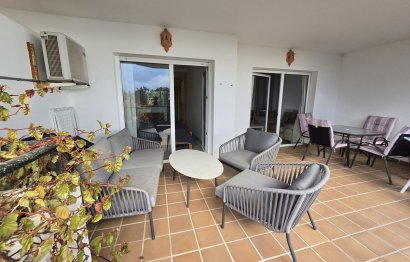 Resale - Apartment - Middle Floor Apartment - Mijas - Calahonda