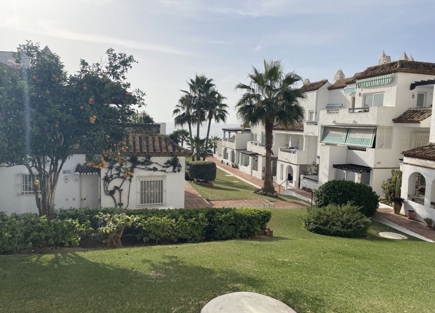 Resale - Apartment - Ground Floor Apartment - Mijas - Calahonda