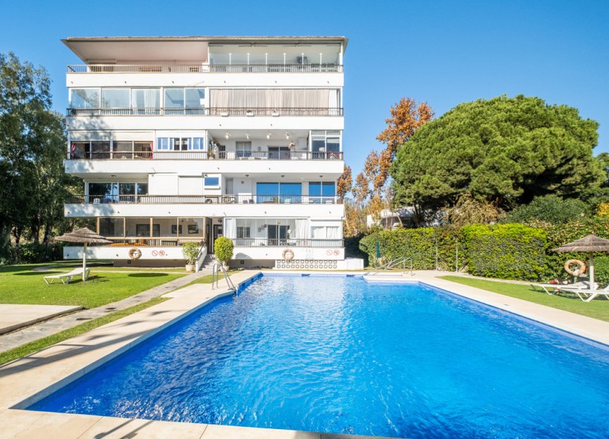 Resale - Apartment - Ground Floor Apartment - Marbella - The Golden Mile