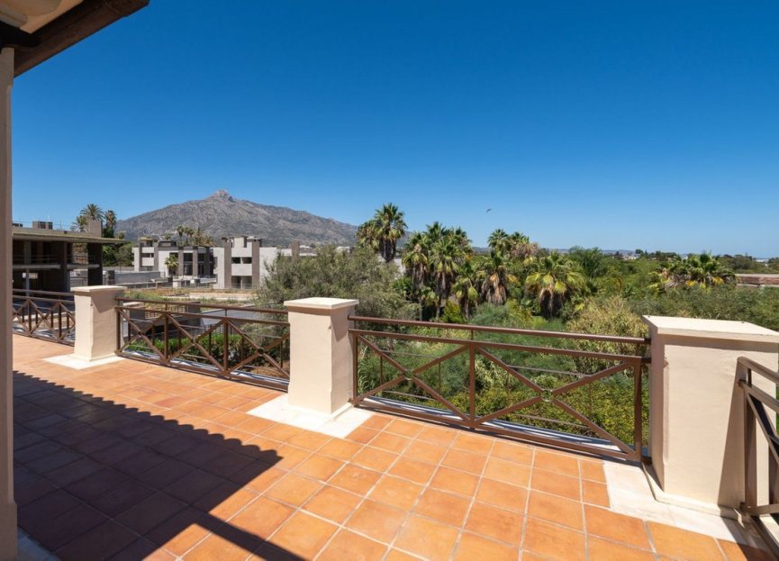 Resale - House - Detached Villa - Marbella - Puerto Banús