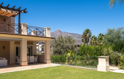 Resale - House - Detached Villa - Marbella - Puerto Banús