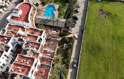 Resale - House - Townhouse - Estepona - Estepona Centro