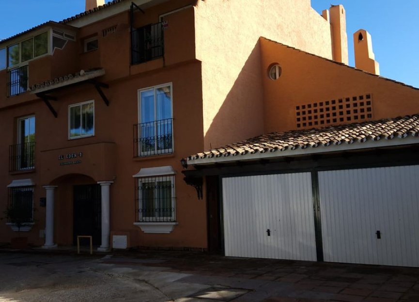 Resale - Apartment - Middle Floor Apartment - Mijas - Calahonda