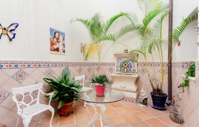 Resale - House - Townhouse - Estepona - Estepona Centro