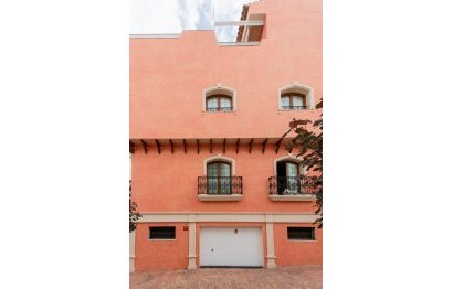 Resale - House - Townhouse - Estepona - Estepona Centro