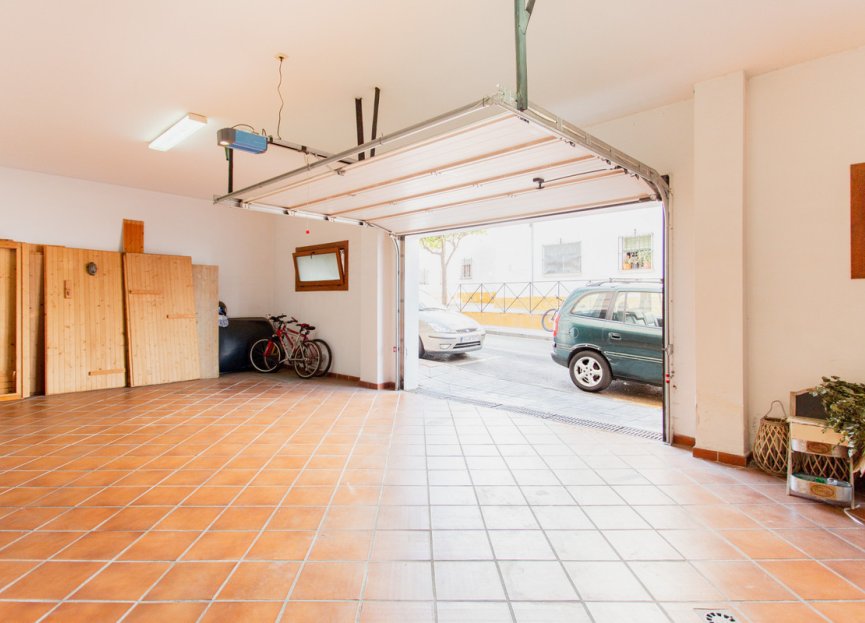 Reventa - House - Townhouse - Estepona - Estepona Centro