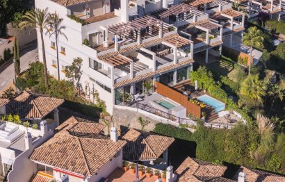 Resale - Apartment - Ground Floor Apartment - Marbella - Nueva Andalucia