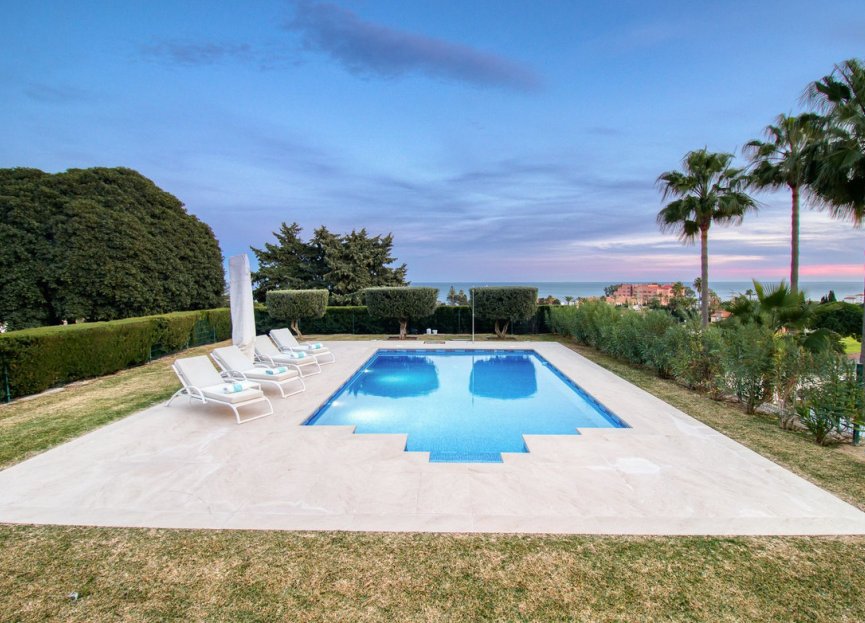 Resale - House - Detached Villa - Manilva - La Duquesa