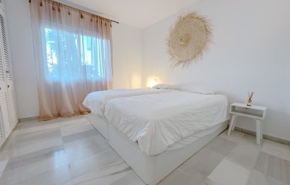 Resale - Apartment - Ground Floor Apartment - Estepona - Estepona Centro