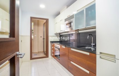 Resale - Apartment - Ground Floor Apartment - Marbella - Nueva Andalucia