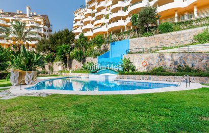 Resale - Apartment - Middle Floor Apartment - Marbella - Nueva Andalucia