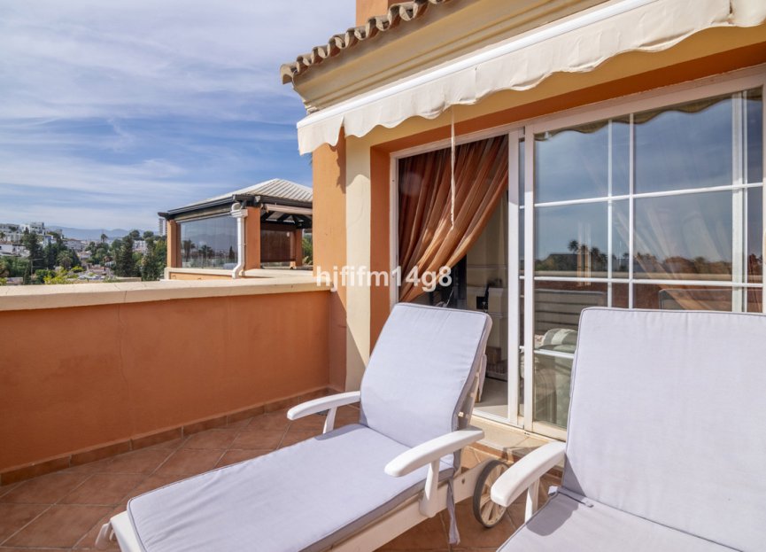 Resale - Apartment - Penthouse - Marbella - Nueva Andalucia