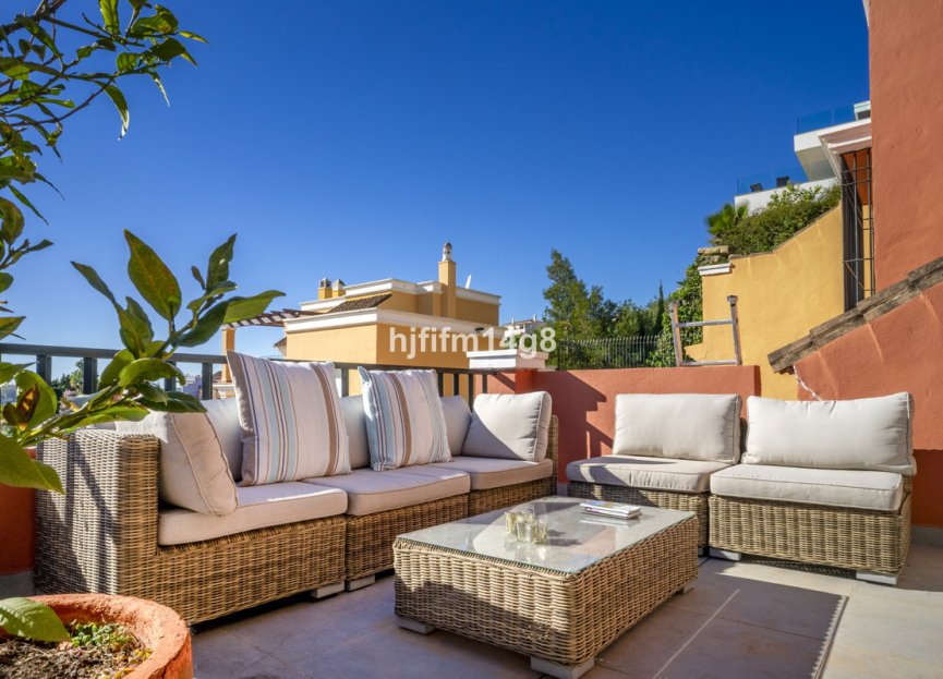 Resale - House - Townhouse - Marbella - Nueva Andalucia