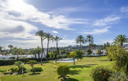 Resale - House - Townhouse - Marbella - Nueva Andalucia