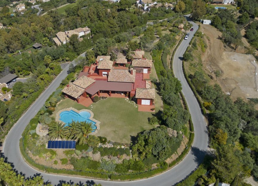 Resale - House - Detached Villa - Benahavís - La Zagaleta