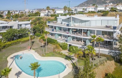 Resale - Apartment - Middle Floor Apartment - Benalmádena - Benalmadena Centro