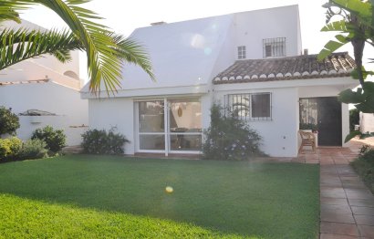 Reventa - House - Detached Villa - Estepona - Estepona Centro